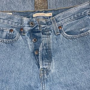 Women’s Levi Wedgie Straight Jeans